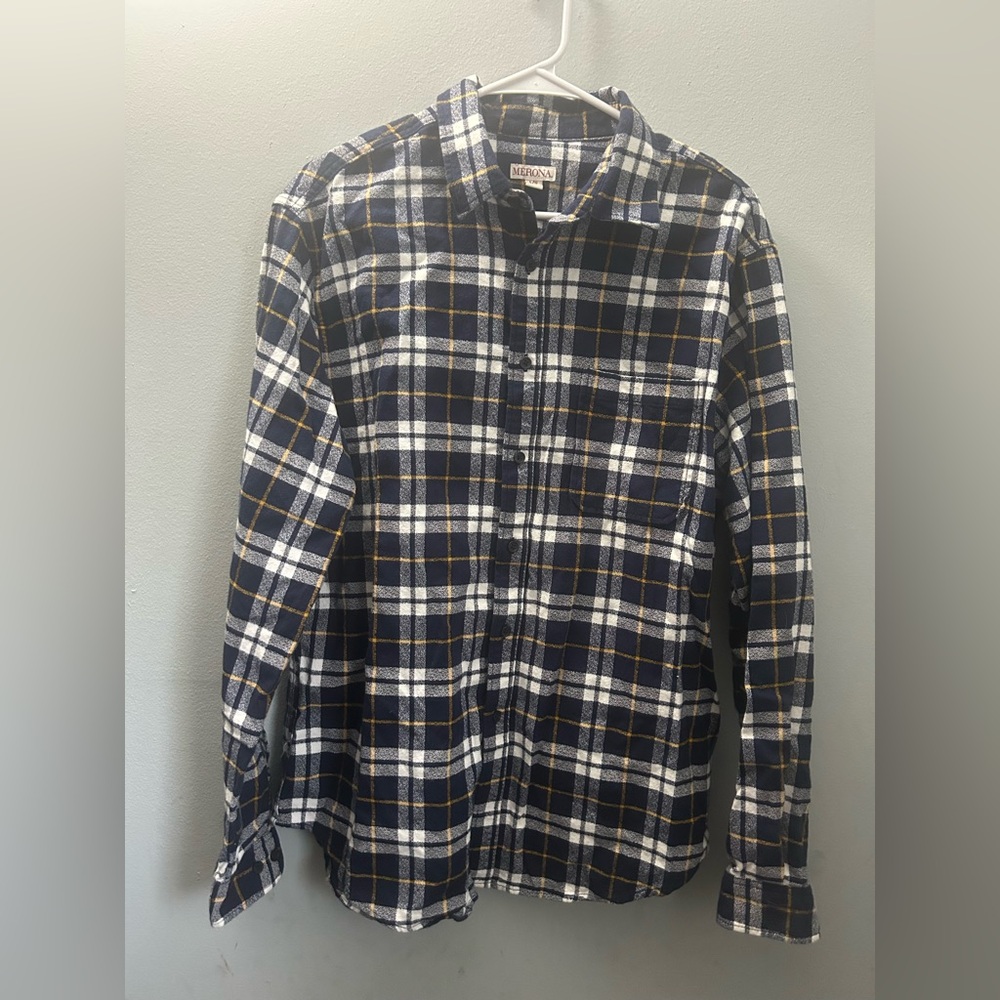 Merona plaid flannel Button-Up Shirt
